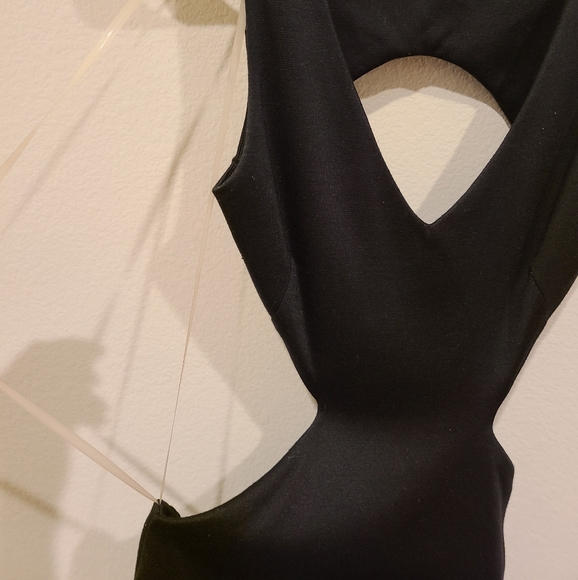 Backless Mini Dress - Picture 4 of 5